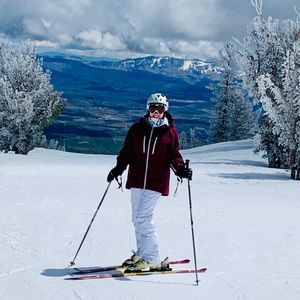 Meet your Posher, Ellen